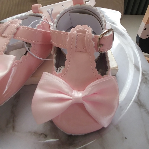 Vegan Leather Crib Shoes NWT Pink Bow Infant 3-6M - Picture 3 of 10